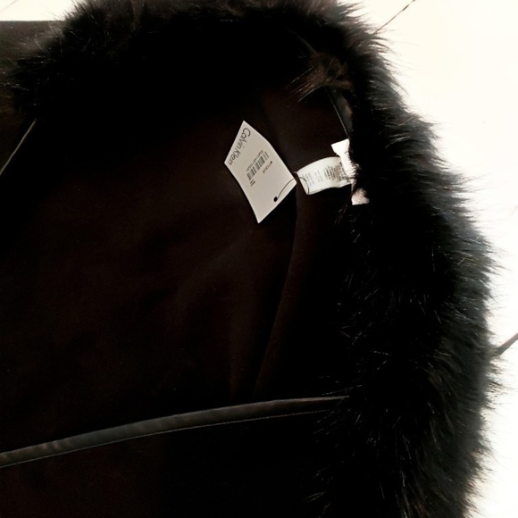 Faux Fur shawl wrap - Picture 3 of 3